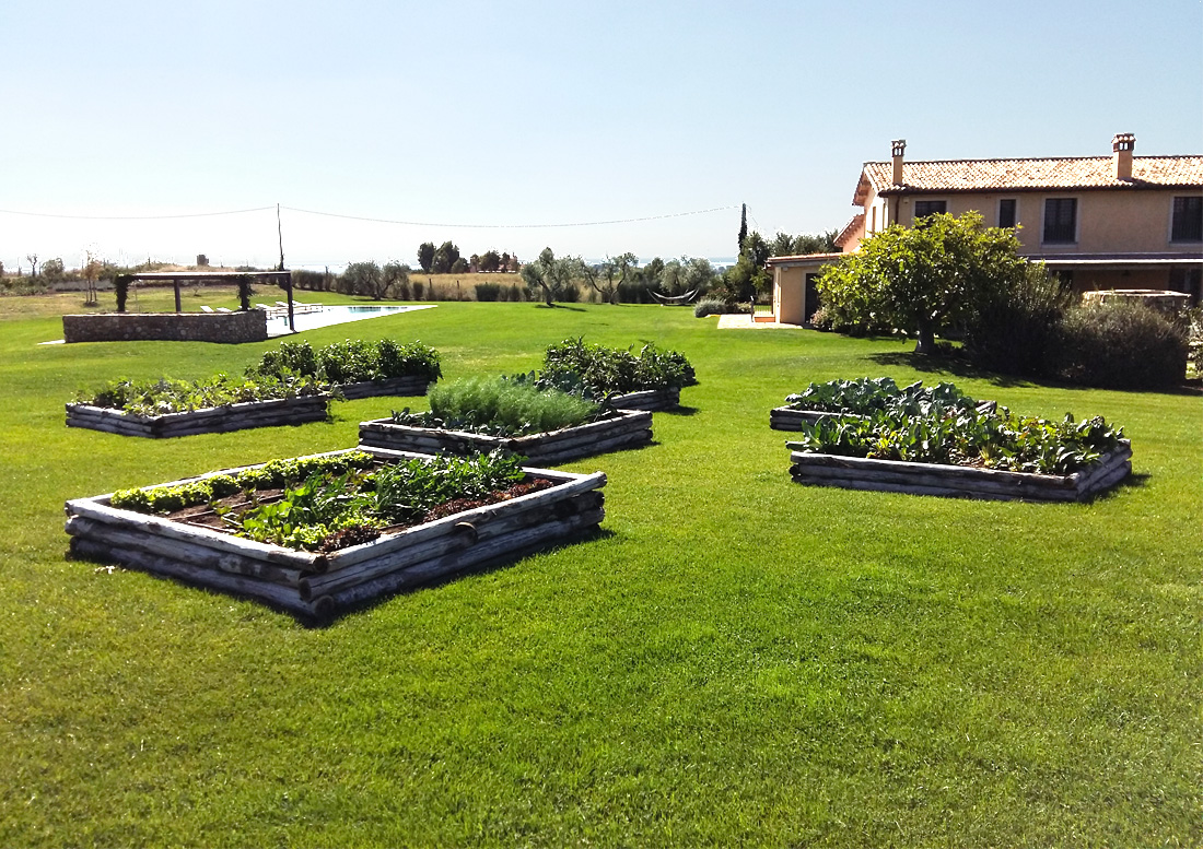 giardino-a-pescia-fiorentina-orto-in-cassoni-e-piscina